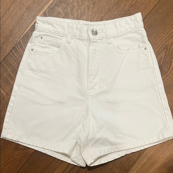 Zara Pants - Women’s Zara Shorts